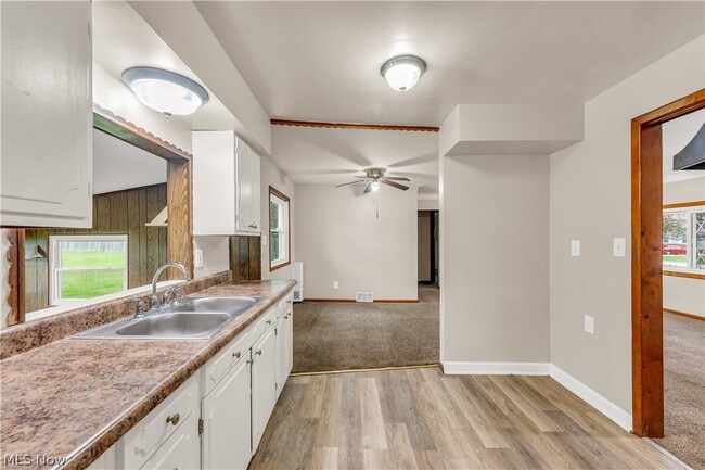 Building Photo - 25121 Price Rd