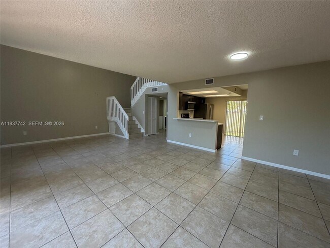 Building Photo - 1206 San Remo Cir