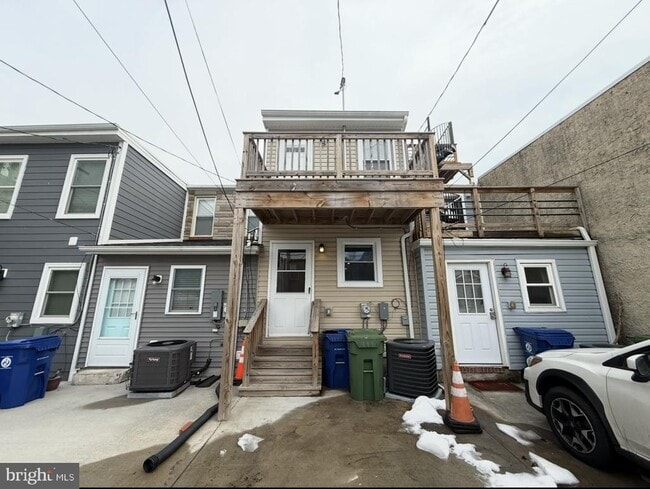 Building Photo - 1422 Richardson St