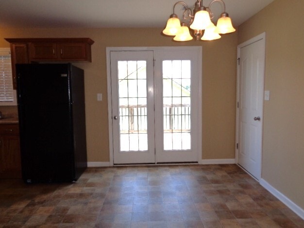 Building Photo - 720 Arrowfield Dr