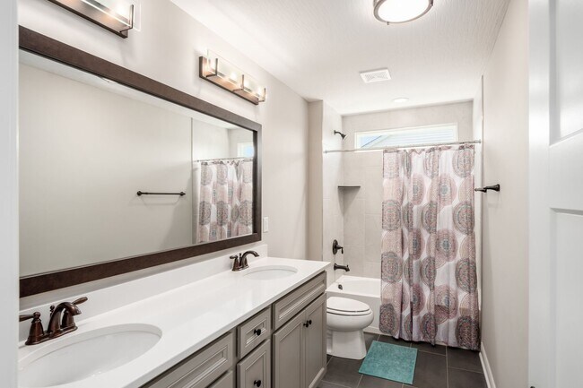 Building Photo - 3387 Logsdon Lp