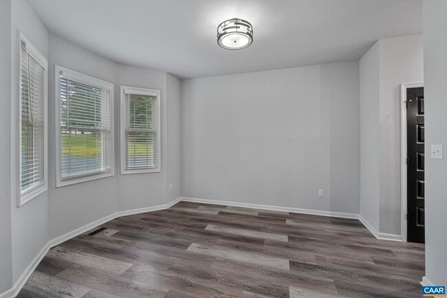 Building Photo - 151 Naylor Ln