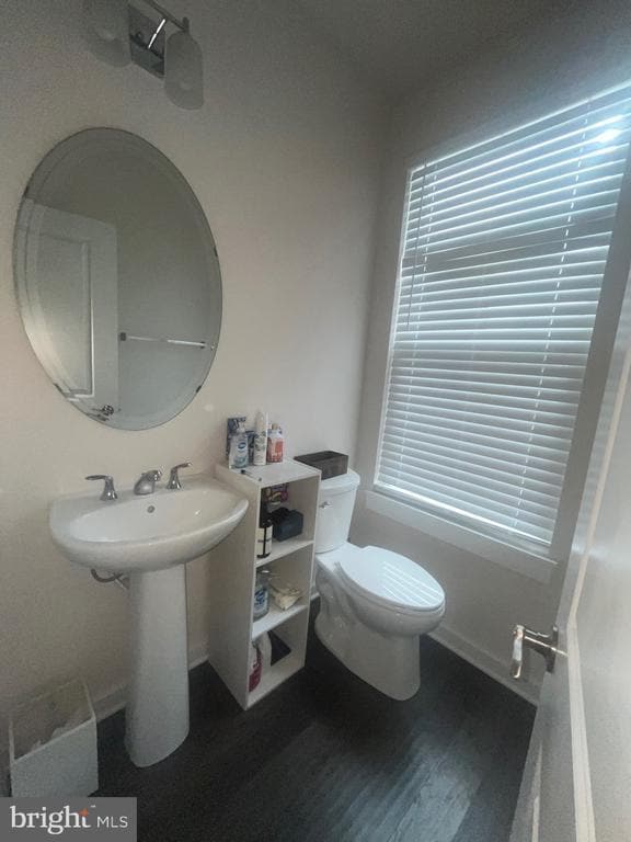 Building Photo - 2527 Emerald Branch Dr