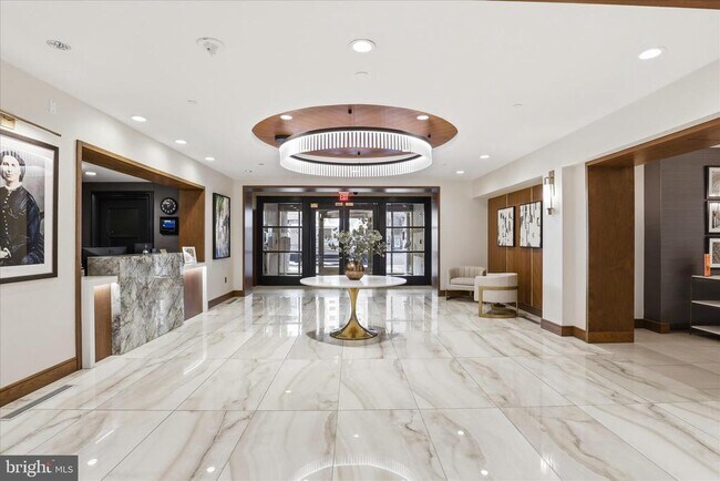 Building Photo - 631 D St NW