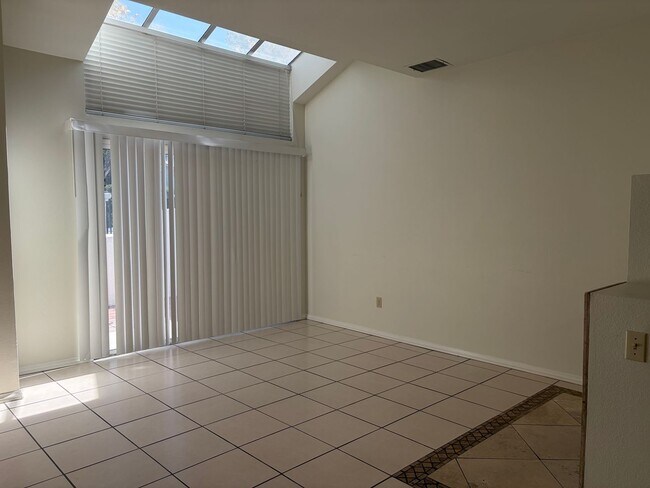 Building Photo - 29584 Courtney Pl