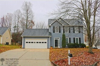 Building Photo - Large 3 bedroom in Jamestown subdivision!!