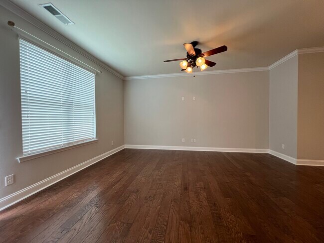 Building Photo - 229 Misty Knoll Ln