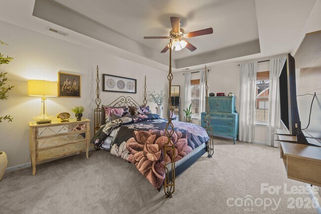 Building Photo - 17622 Cambridge Grove Dr