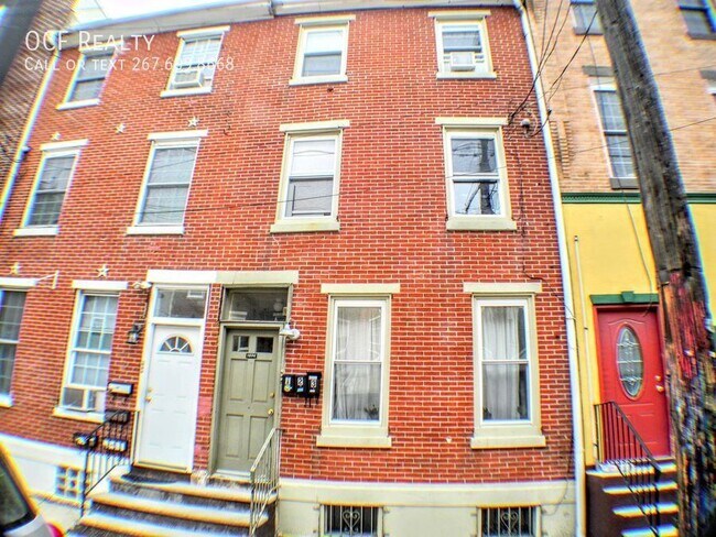 Building Photo - 1534 S 4th St