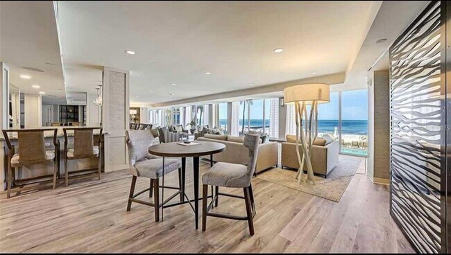 Building Photo - 2295 Gulf of Mexico Dr