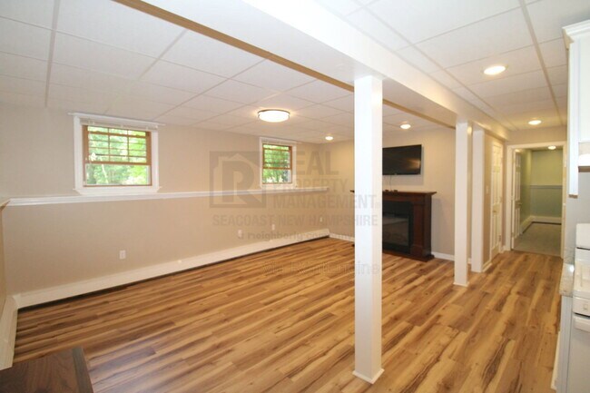 Building Photo - 21 Hunter Dr