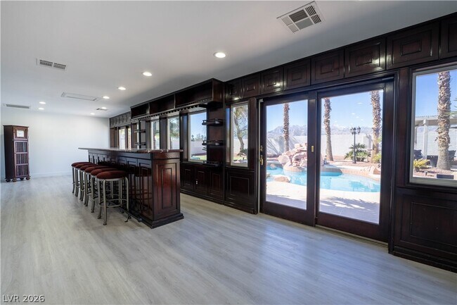 Building Photo - 4875 Impressario Ct