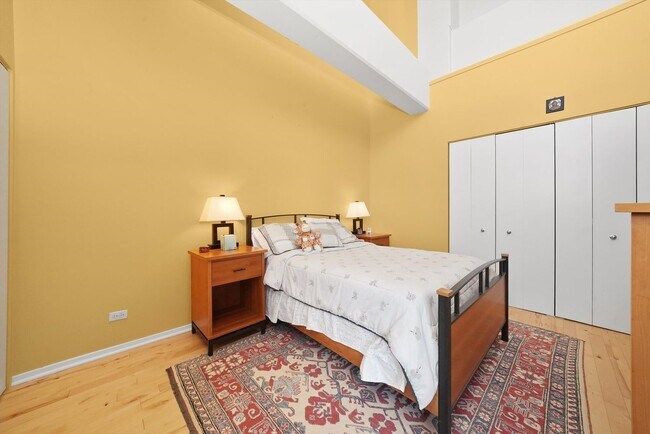 Building Photo - 1530 S State St