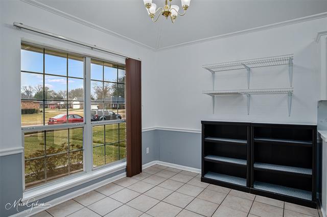 Building Photo - 3303 Salem Pl