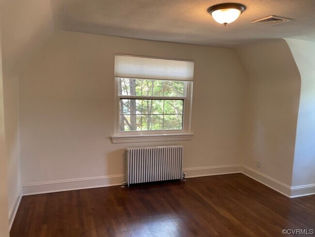 Building Photo - 4509 Fitzhugh Ave