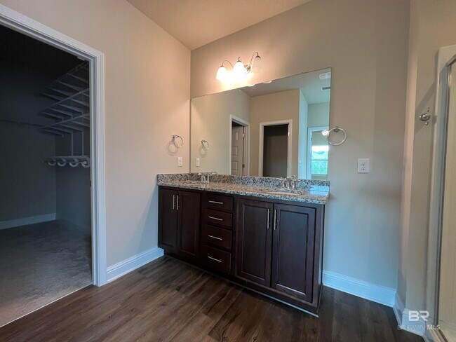 Building Photo - 31573 Shearwater Dr