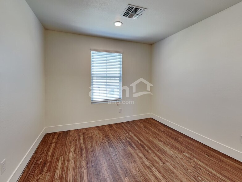 Building Photo - 21578 S 231st St