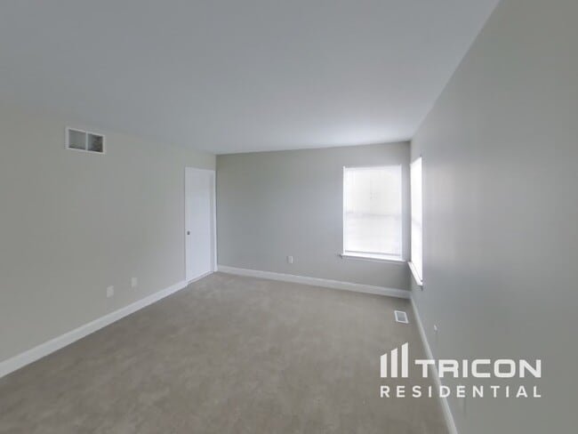 Building Photo - 7 Stone Garden Ct
