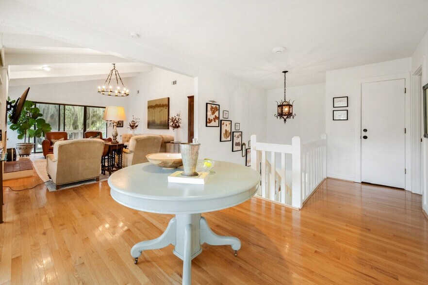 Building Photo - 193 Prospect Point Loop