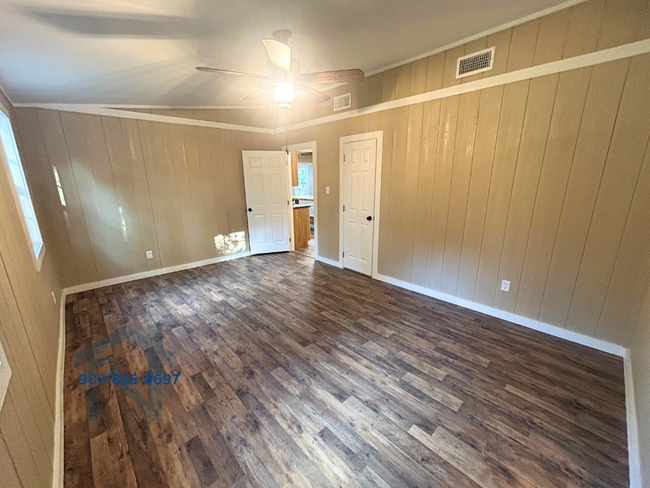 Building Photo - 57 County Rd 4465