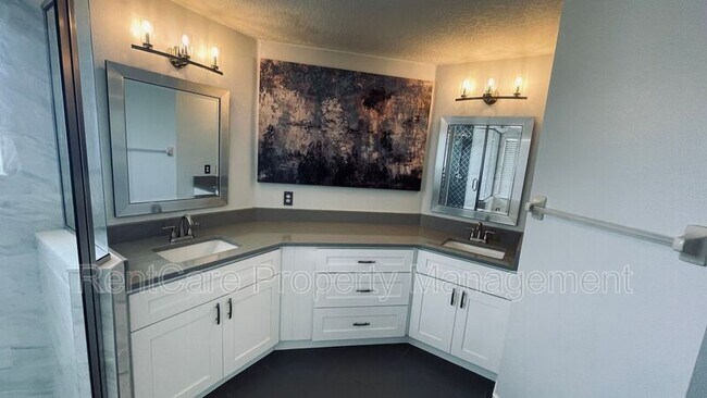 Building Photo - 842 Lancer Cir