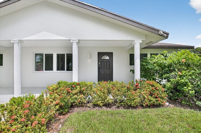 Building Photo - 4599 Brady Blvd