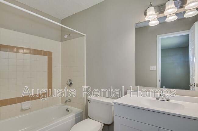 Building Photo - 940 Stevens Creek Rd