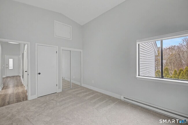 Building Photo - 81 Coalpit Hill Rd