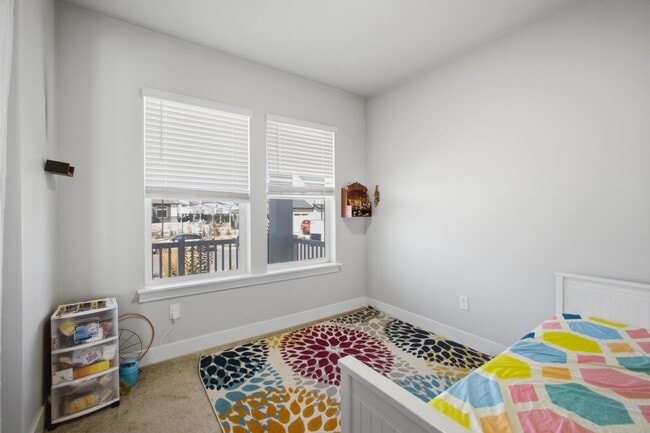 Building Photo - 4633 Sentry Dr