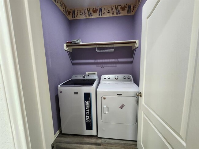 Building Photo - 15800 Opal Fire Dr