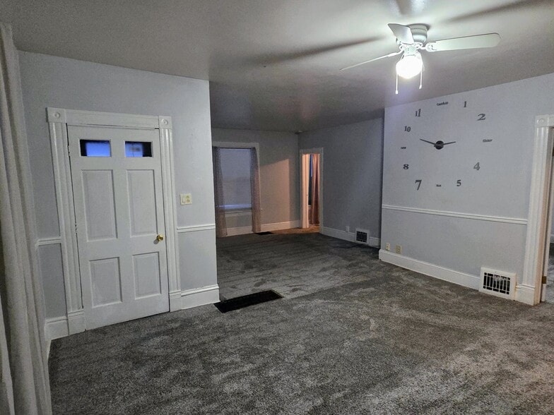 Building Photo - 1340 Chatham St