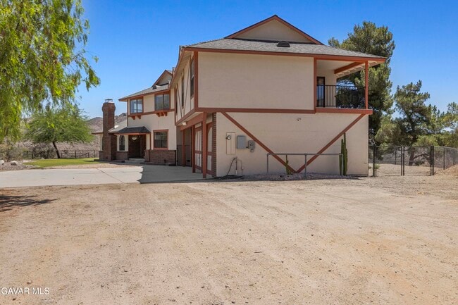 Building Photo - 13620 Pales Rd