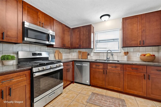 Building Photo - 4031 Clayton Bend Ct