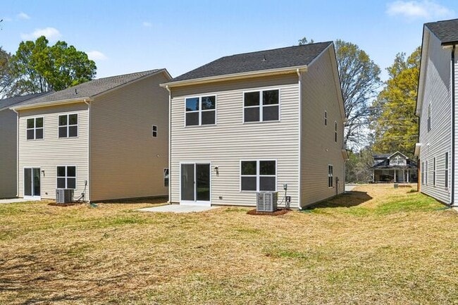 Building Photo - Brand New 4BD/2.5BA Home in Mooresville!