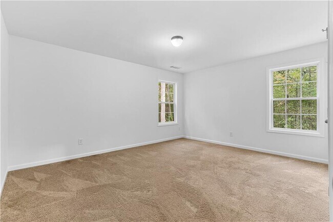 Building Photo - 80 Castle Ct