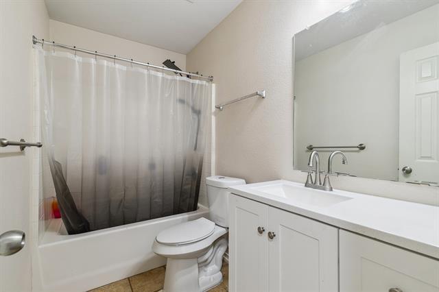 Building Photo - 10543 Highland Ridge Rd