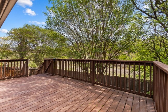 Building Photo - 1318 Coronado Blvd