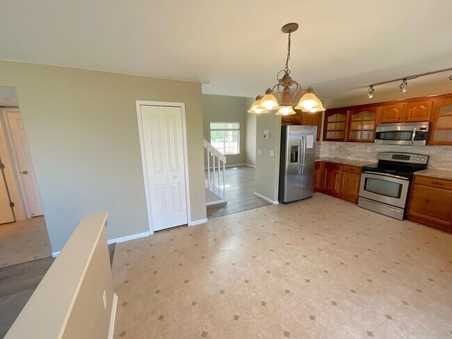 Building Photo - 7168 Prairie Wind Dr