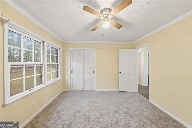 Building Photo - 8435 E Campbellton St