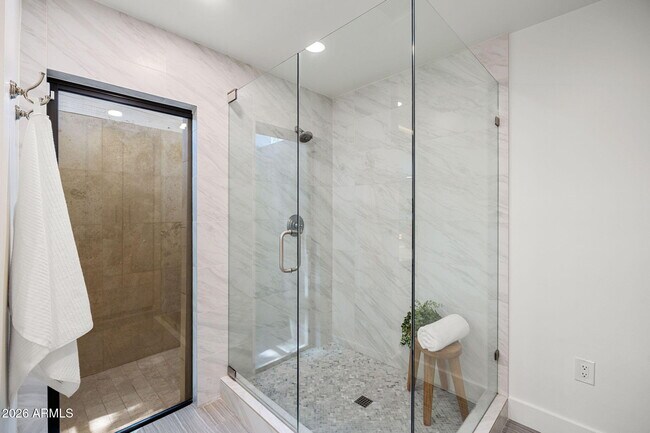 Building Photo - 7602 E Vía Del Reposo