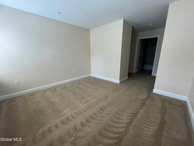 Building Photo - 74 Weibel Ave