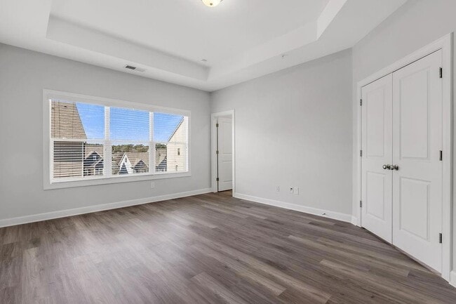 Building Photo - 2775 Bell Dr SE