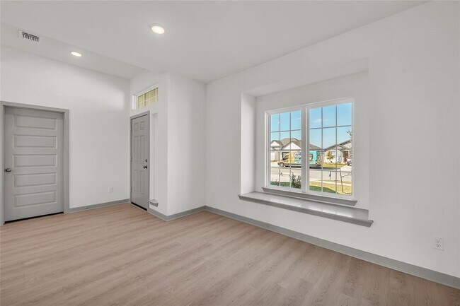 Building Photo - 250 Boatright Blvd