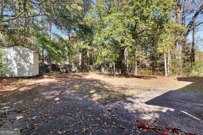 Building Photo - 6575 Hidden Brook Trail