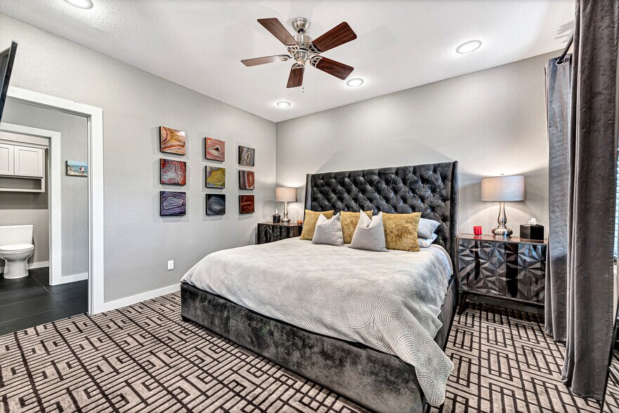 Building Photo - 21 E Martin Luther King Jr Blvd