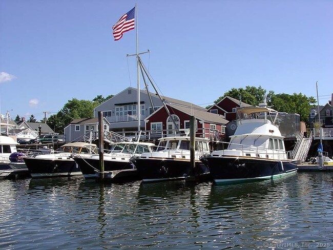 Building Photo - 29 Van Buren Ave