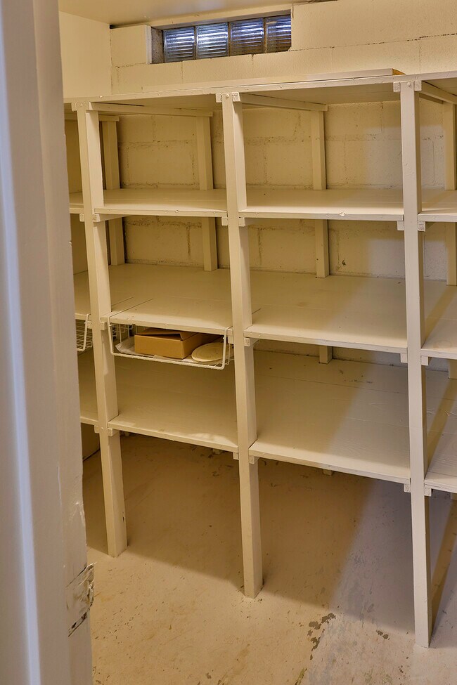 Dry storage/ pantry off of the laundry room - 1020 E Garden Ave