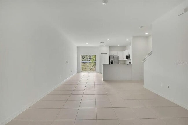 Building Photo - 36144 Risa Michele St