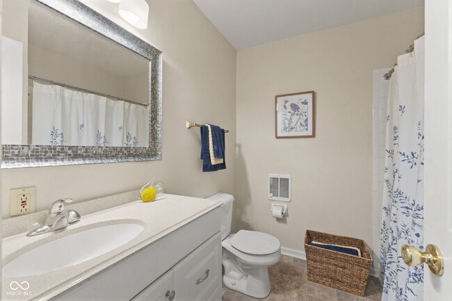 Building Photo - 296 Heritage Dr