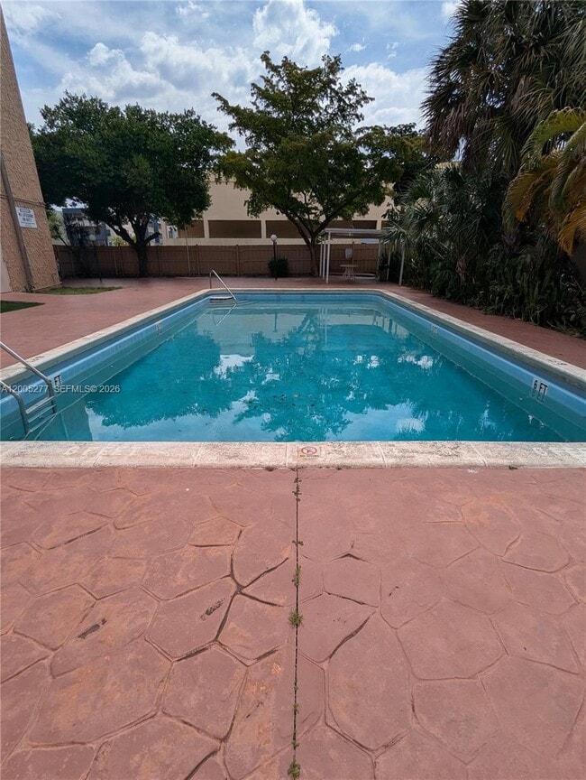 Building Photo - 16751 NE 9th Ave